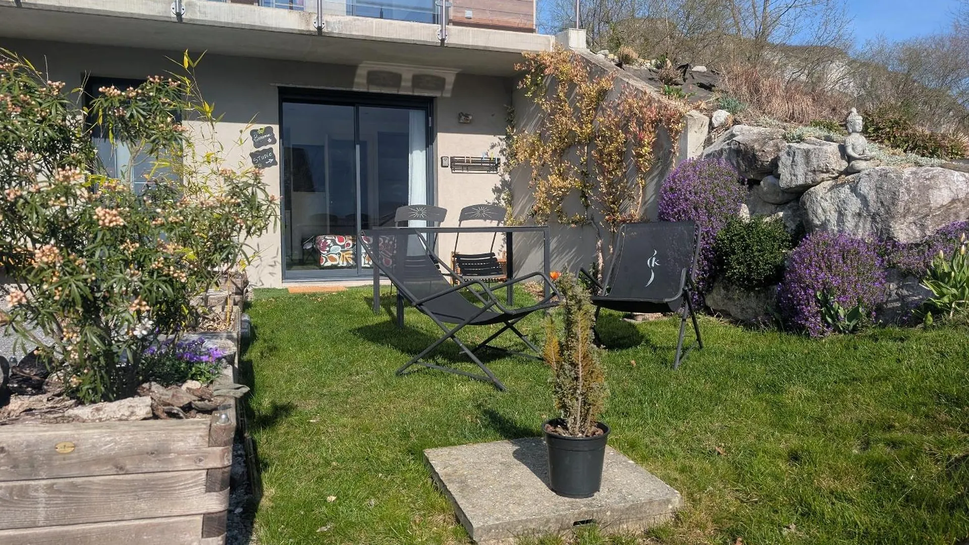 Apartment Studio A La Campagne Au Bout Du Lac D'Annecy Doussard
