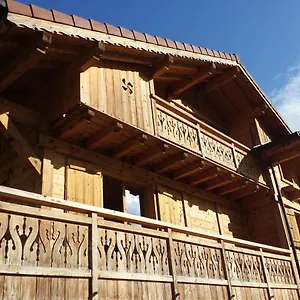 Chalet Magnifique Chalet Au Cœur Du Village Du Reposoir, Le Reposoir